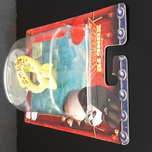 Kung Fu Panda Viper Dreamworks Mattel Micro Collection Figure 2.5" - Picture 4 of 7